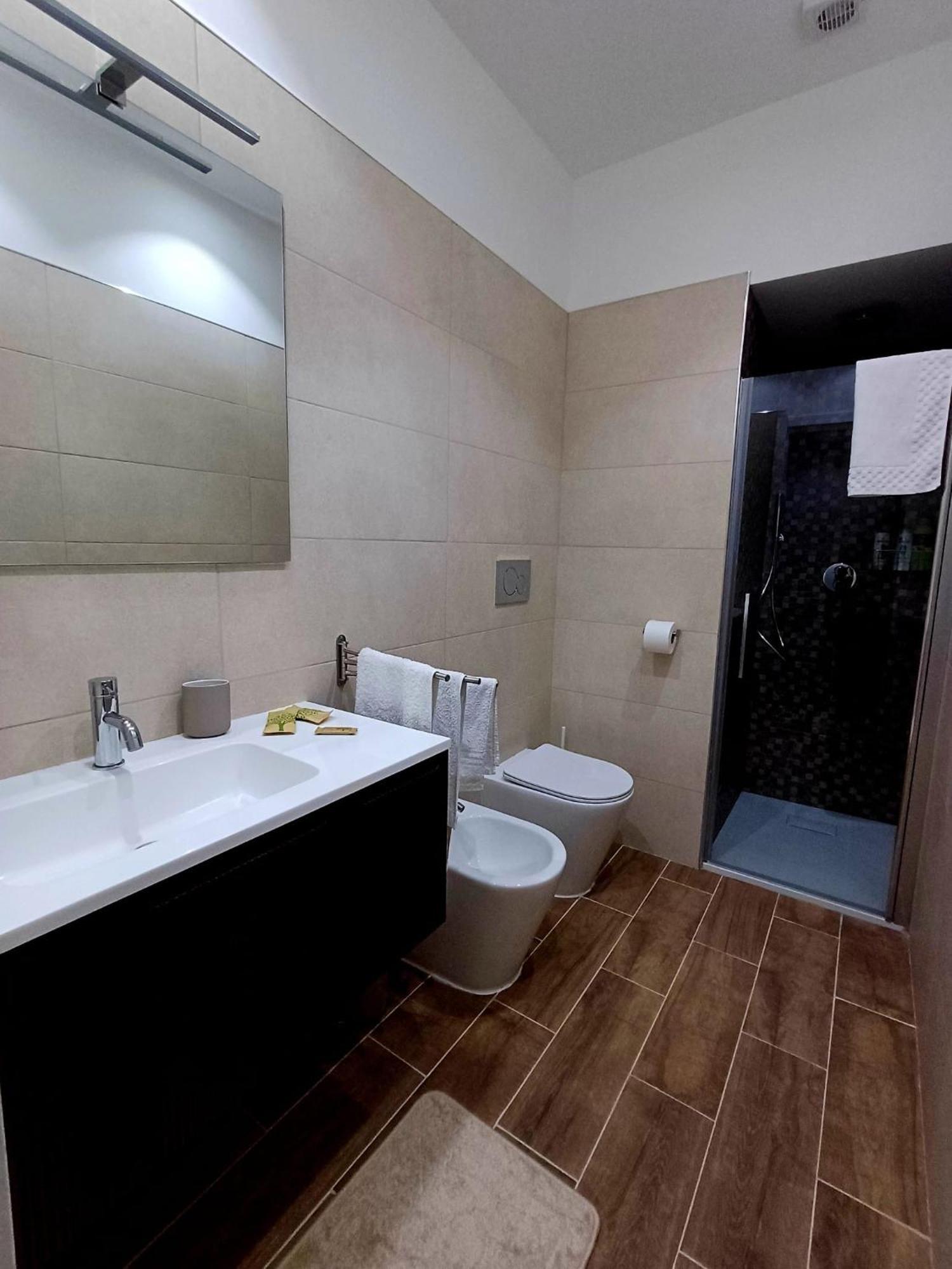 San Marco Apartment Bari Bagian luar foto